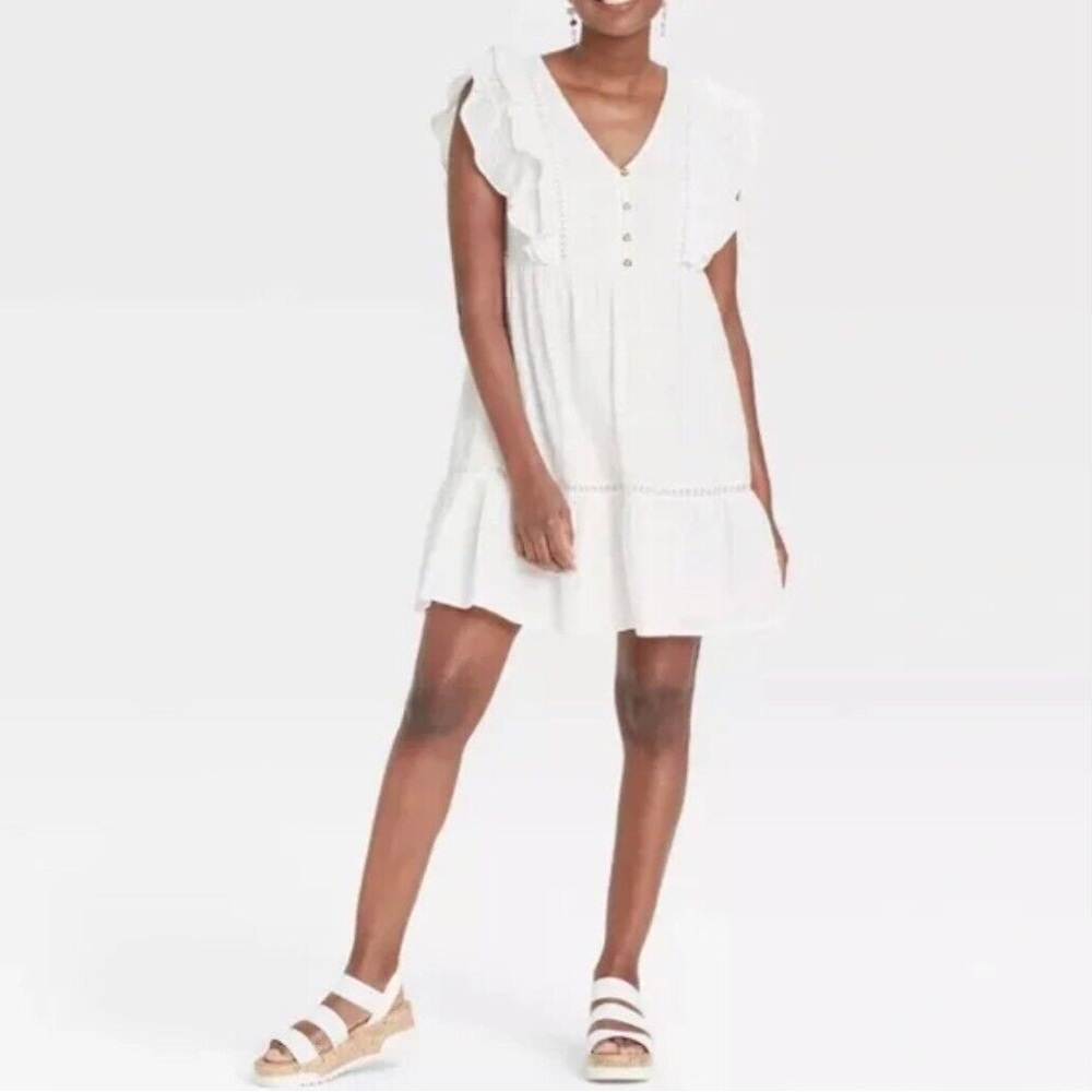White Birch NWT White Ruffle Boutique Dress Size Large